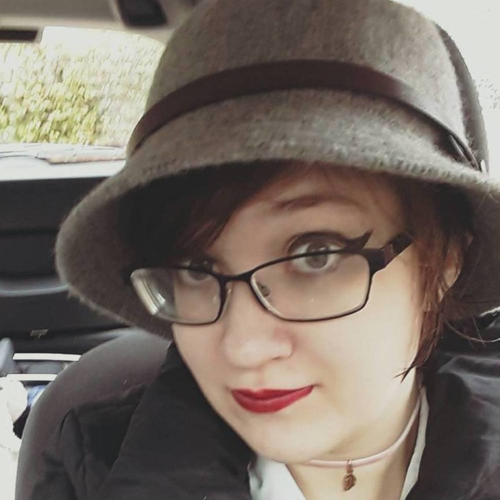 Meet your Posher, Hannah